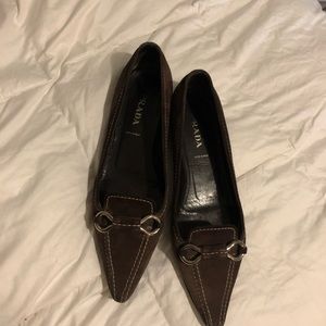 Brown suede Prada pointed shoes